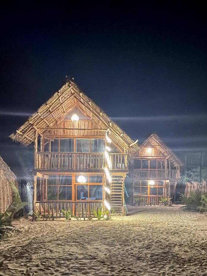 Mwananchi Bungalows 帕杰 外观 照片